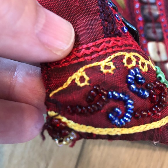 VTG Ornate Beaded Embroidered Purse Madein India Red Silk Square Bag Clutch READ - Picture 7 of 7